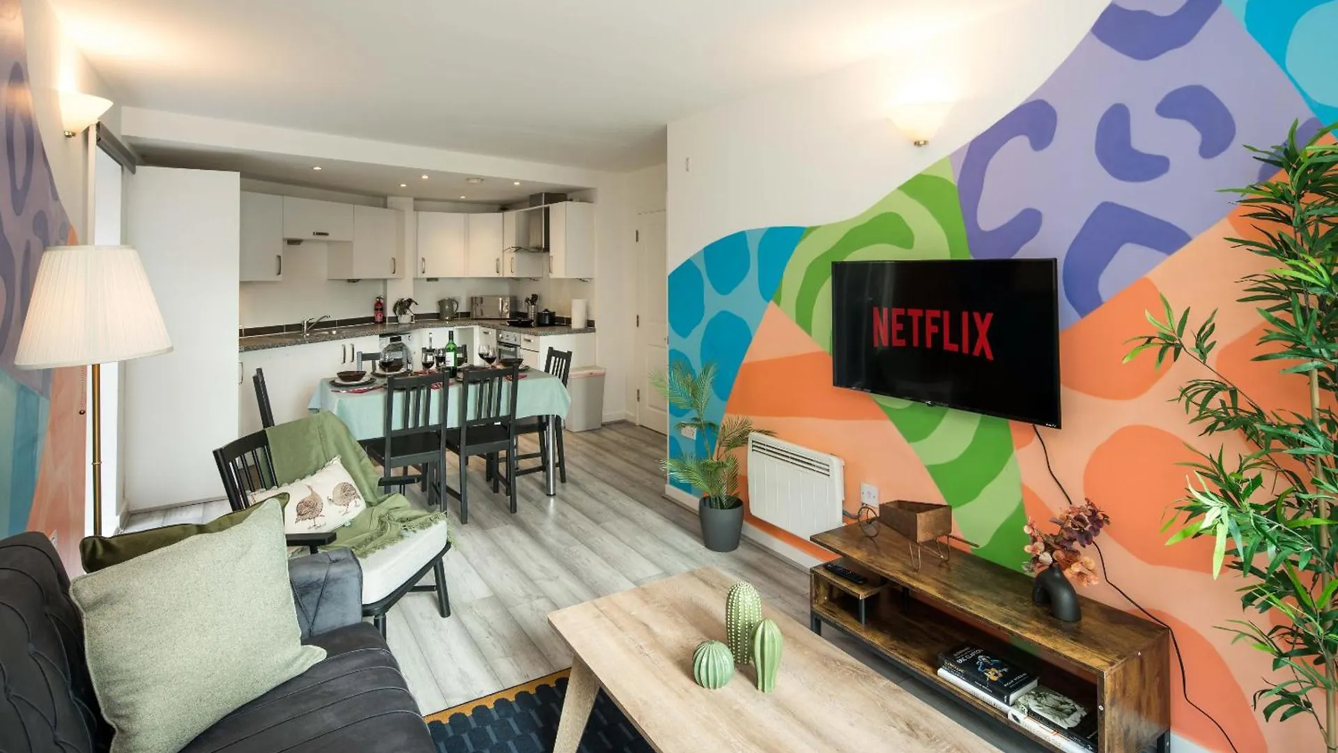 Canarywharf Apartments By Sleepy London