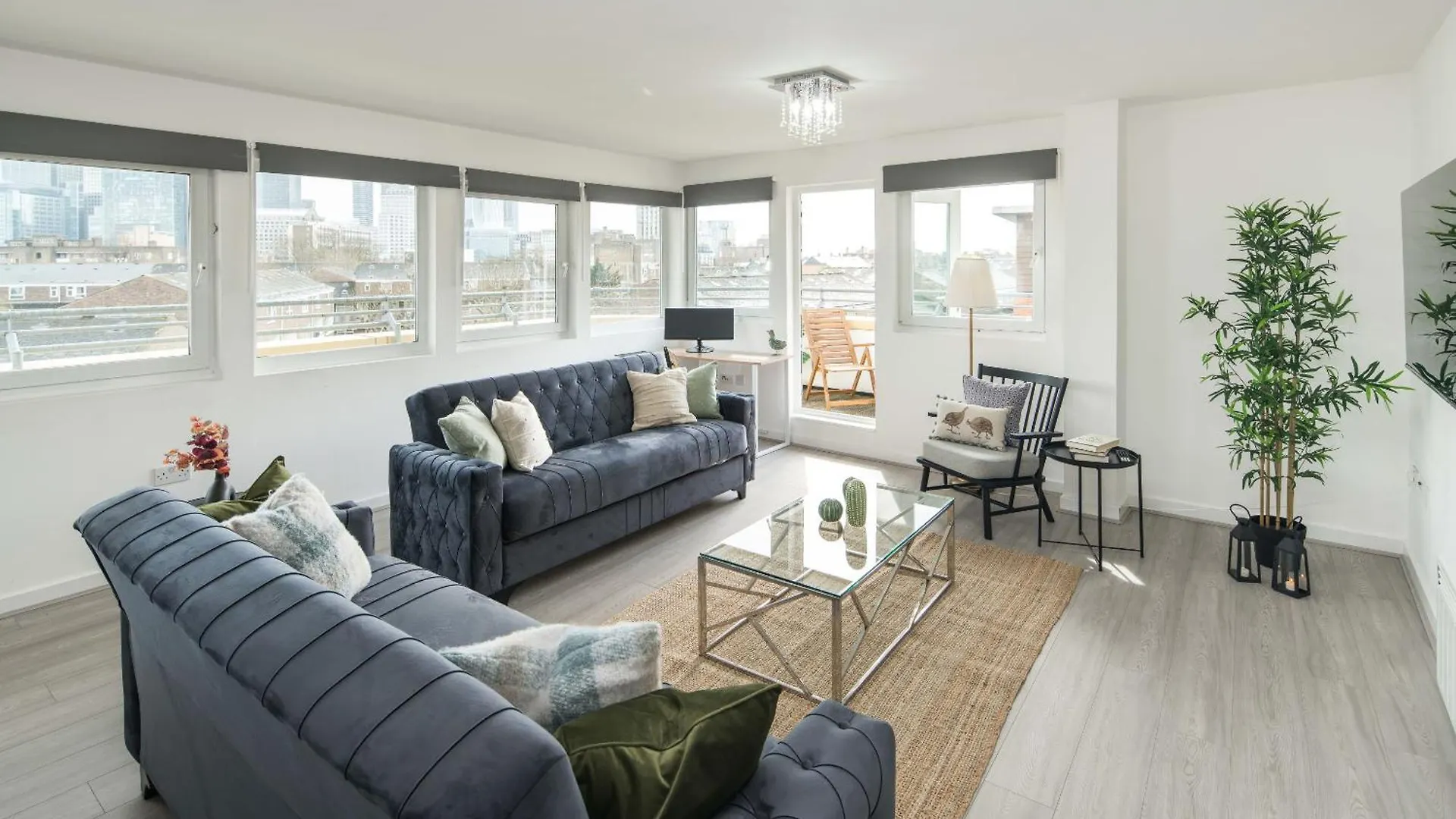 Canarywharf Apartments By Sleepy London