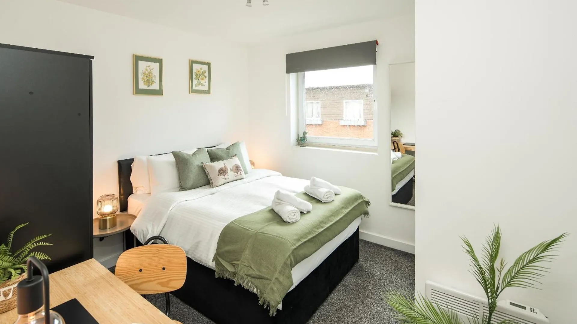 Canarywharf Apartments By Sleepy London