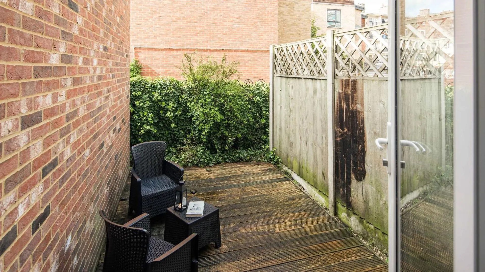Canarywharf Apartments By Sleepy London