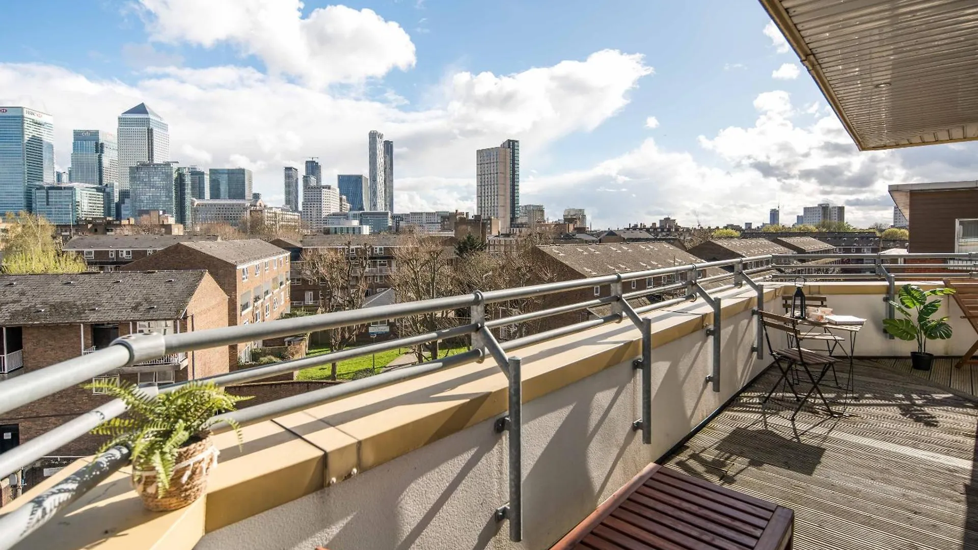Canarywharf Apartments By Sleepy London 0*,  United Kingdom