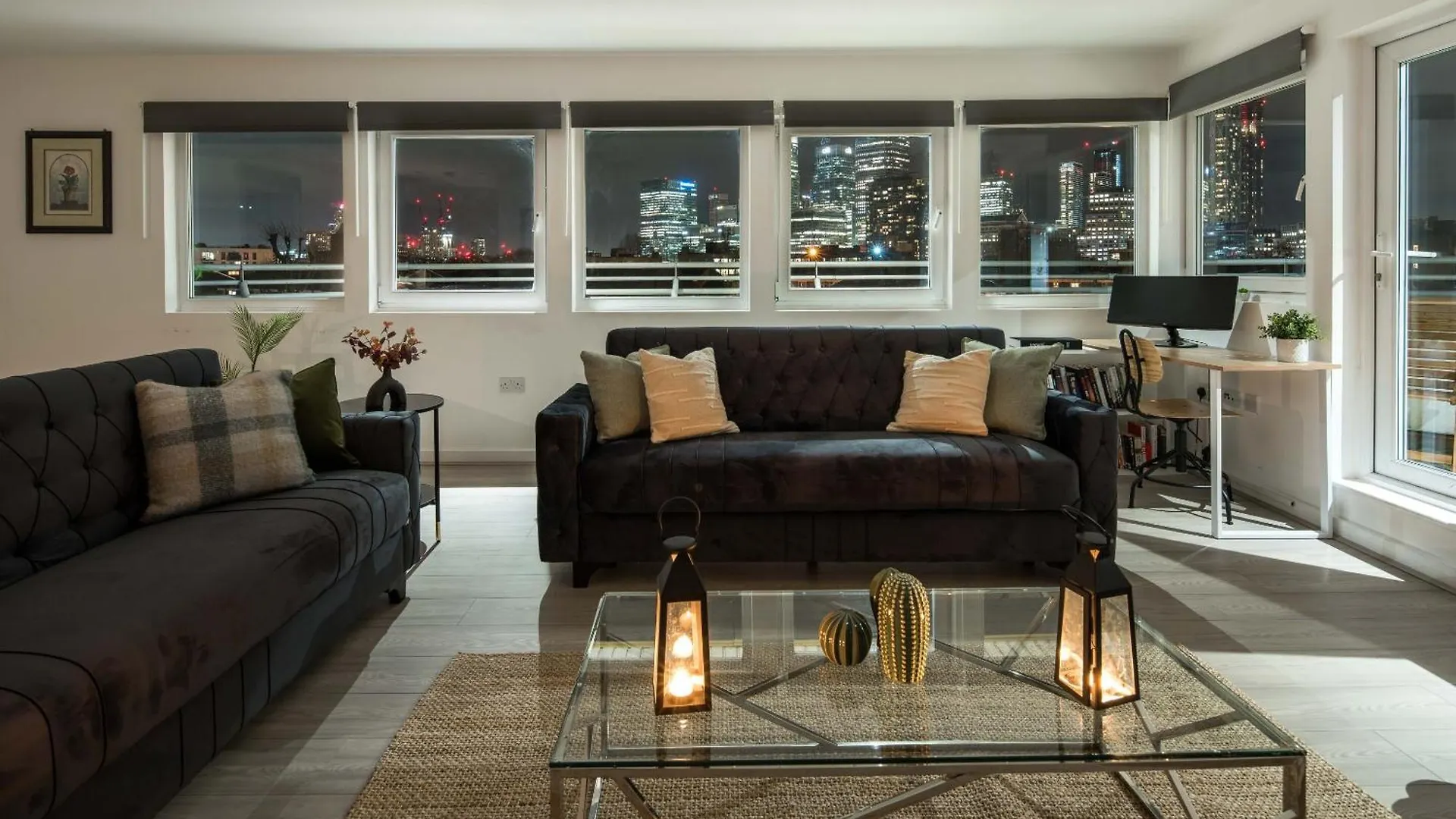 Canarywharf Apartments By Sleepy London