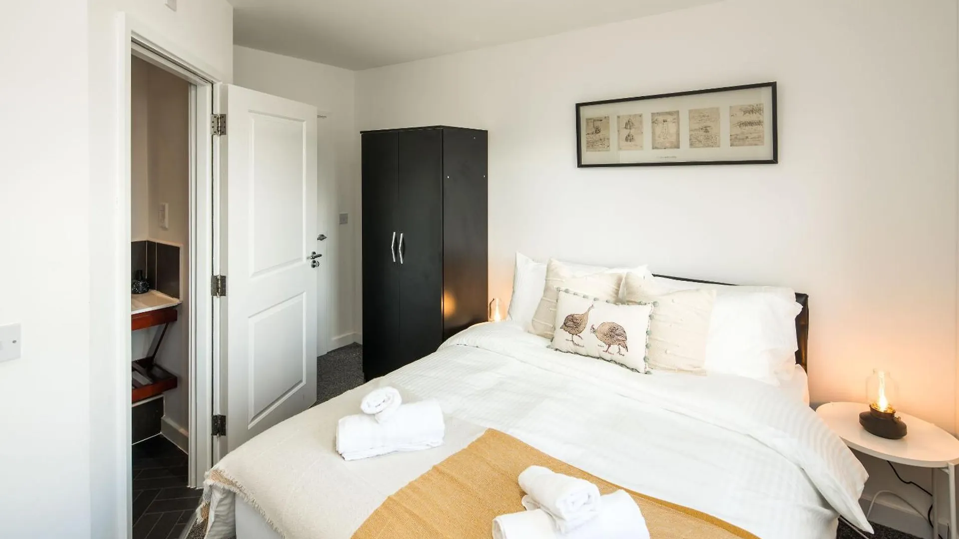 Canarywharf Apartments By Sleepy London