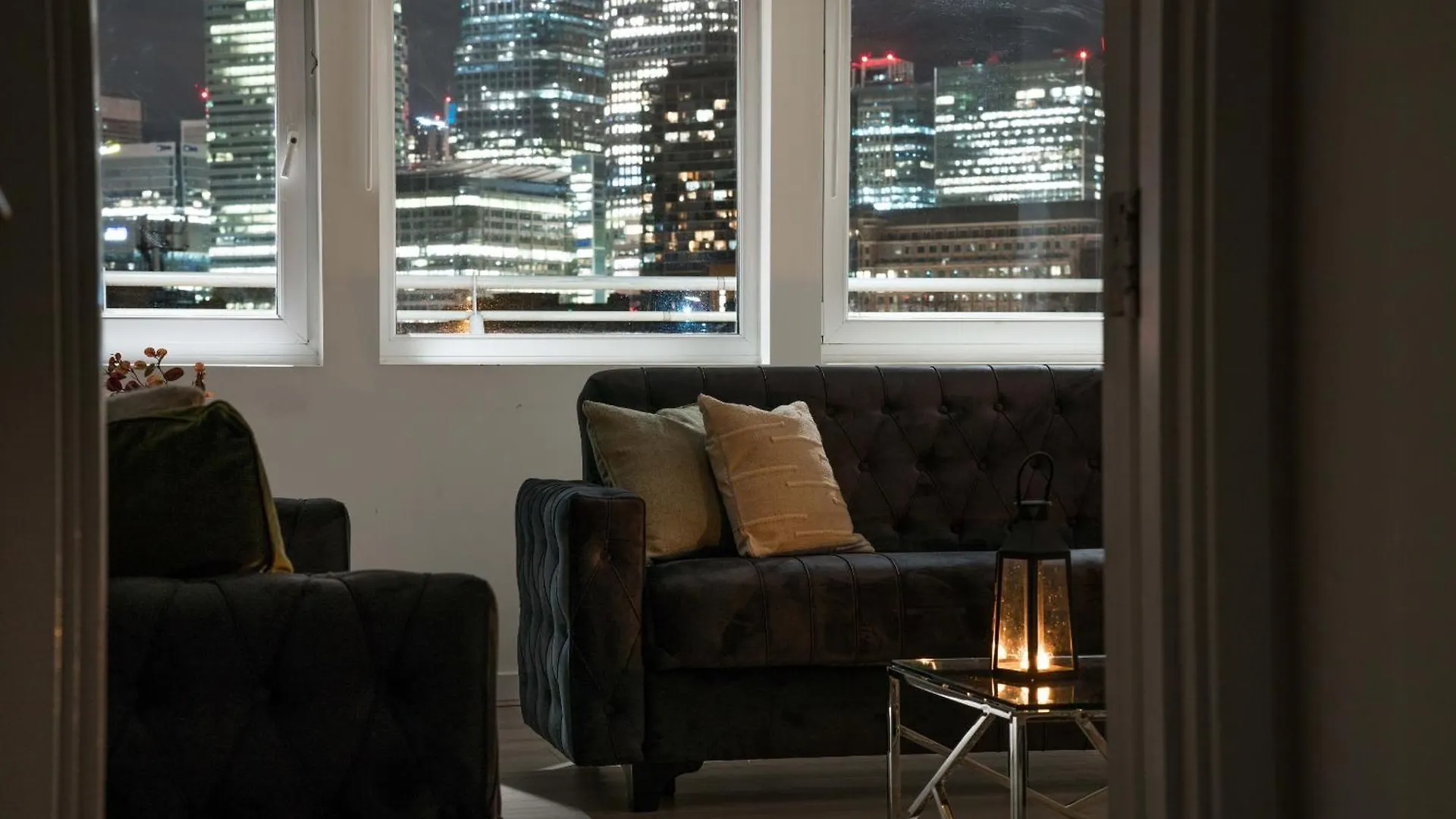 Canarywharf Apartments By Sleepy London